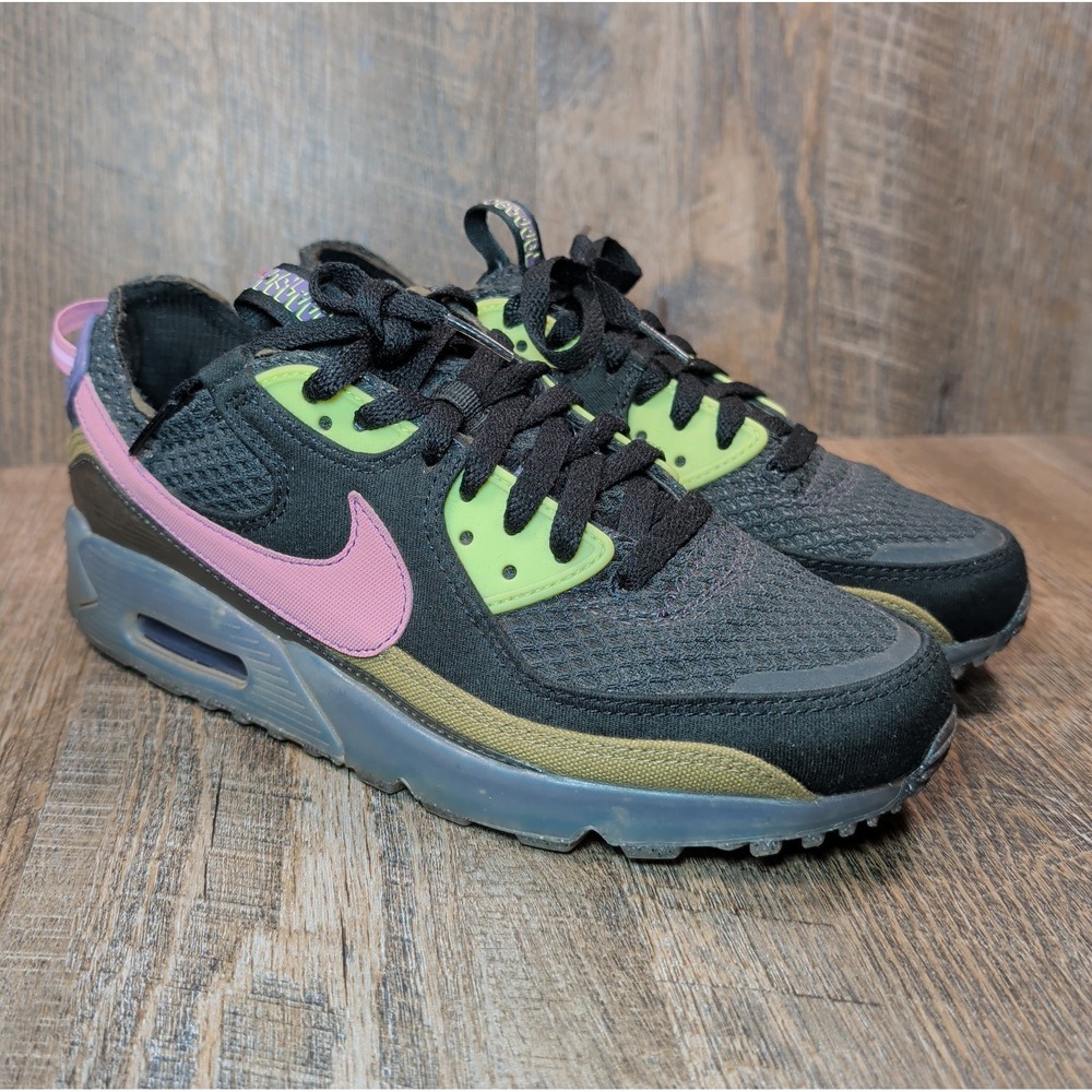 Nike Air Max Terrascape 90 Mens Size 9 Black Elemental Pink Running DM0033-003
